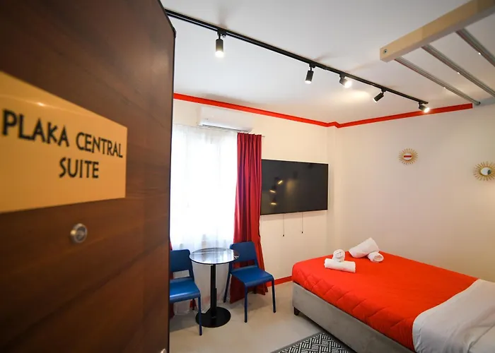 Plaka Central Suite By Zeussuites