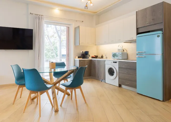 New Ventiri Family Suite 1, Near Hilton, Athens Central, Fully Equipped